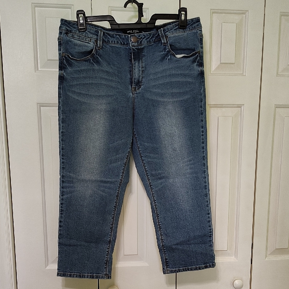 Max Jeans Cropped Denim in Classic Blue